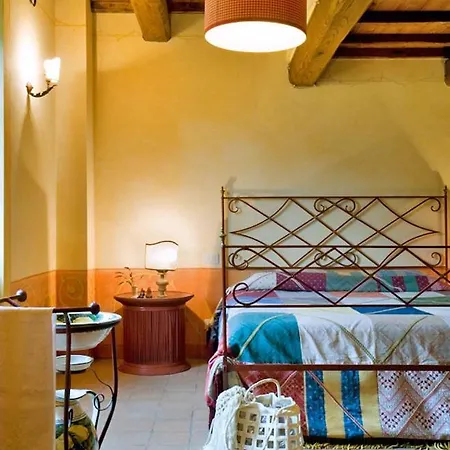 Vernazzano Basso Sleeps 16 Pool Wifi * تورو سول تراسيمينو
